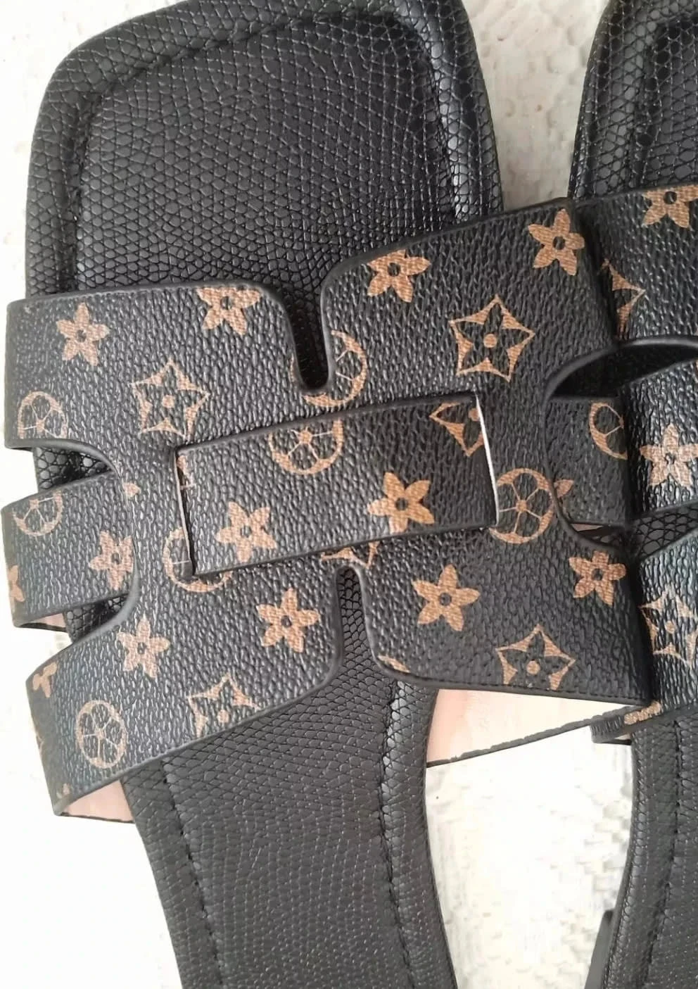 Chanclas para mujer, marrones, estampadas con flores, Talla 42 – photo 2